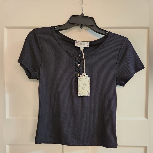 Pink Rose front laced shirt. Size Medium. Nwt - Picture 1 of 2